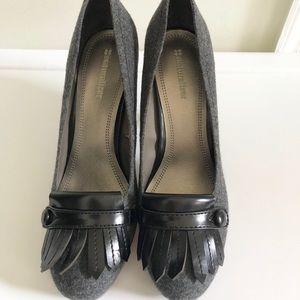 Naturalizer grey pumps